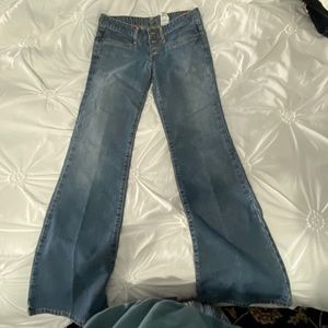 Levi Flare jean